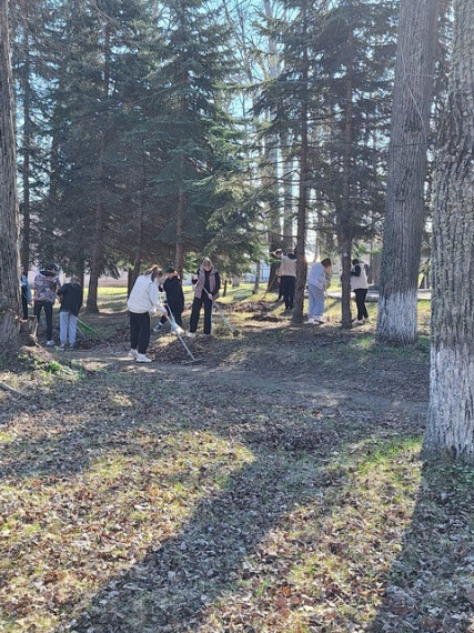 Апрель – традиционное время наведения чистоты и порядка, а субботник – нужная и добрая традиция..